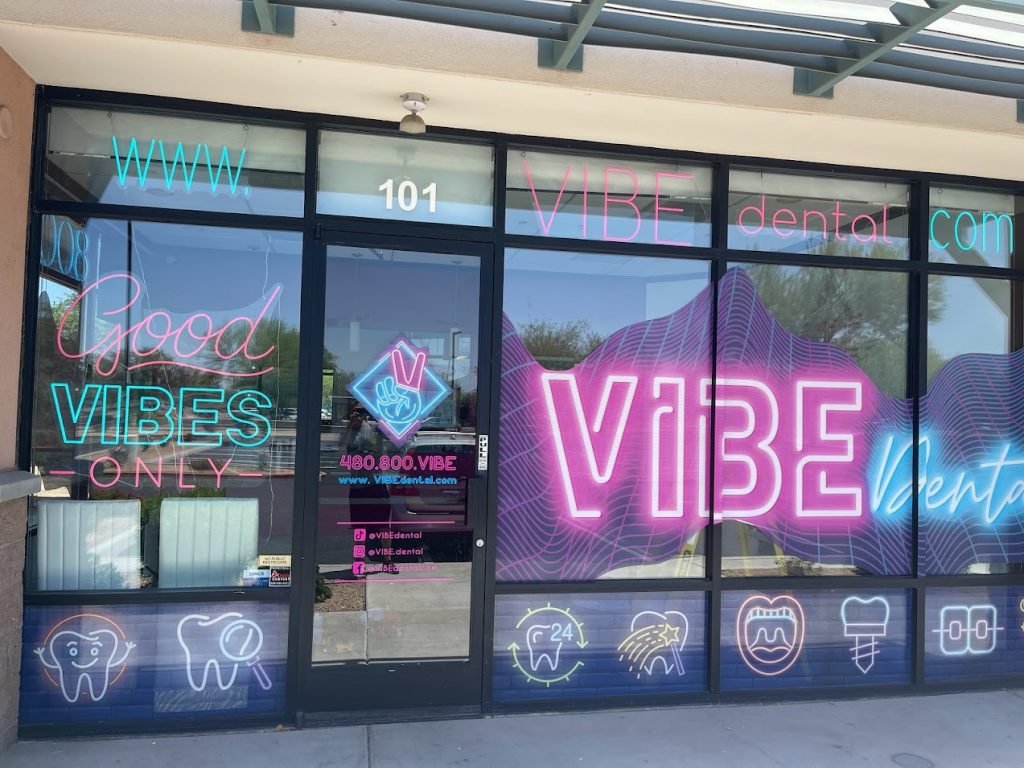 vinyl windows sign