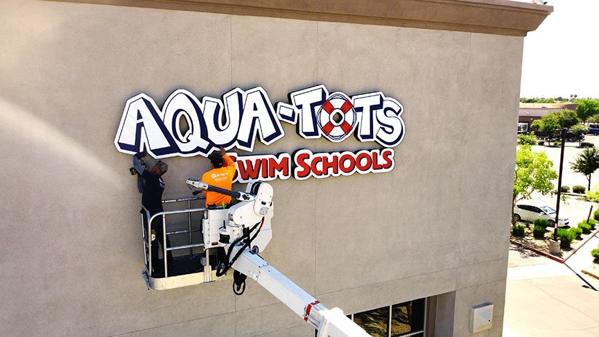 commercial-franchise-sign-install